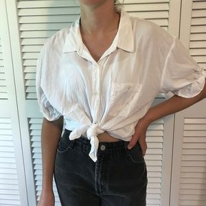 ⭕️SOLD ON DEPOP⭕️ White Button Up Shirt